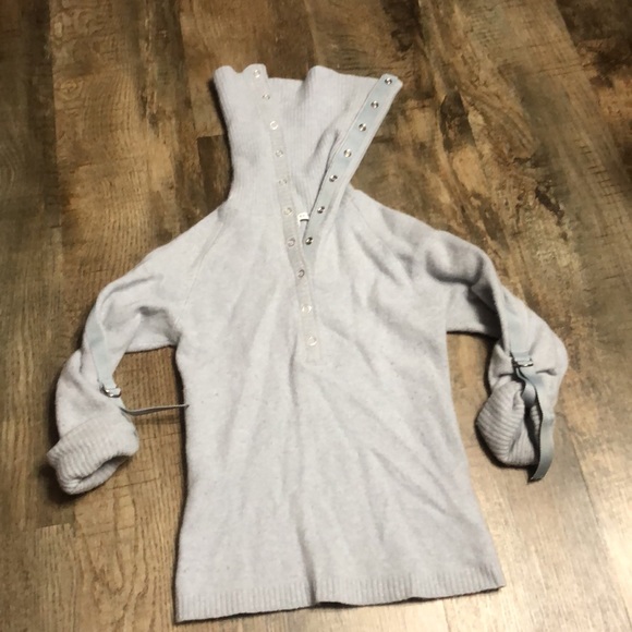 Smart Set Merino Wool Turtle Sweater - Picture 2 of 7